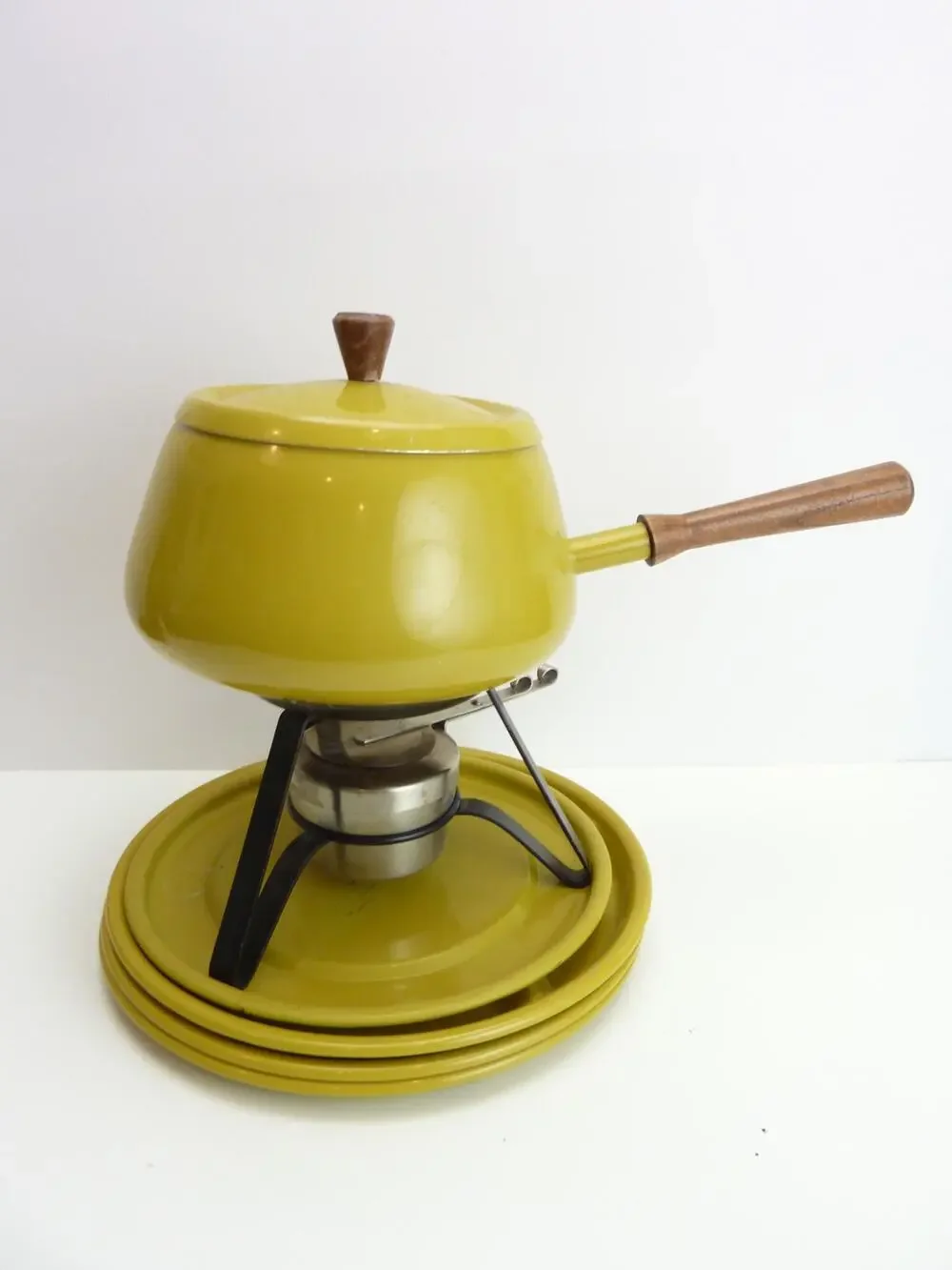 Vintage MCM Japan Yellow Aluminum Fondue Pot Set Wood Handles Plates